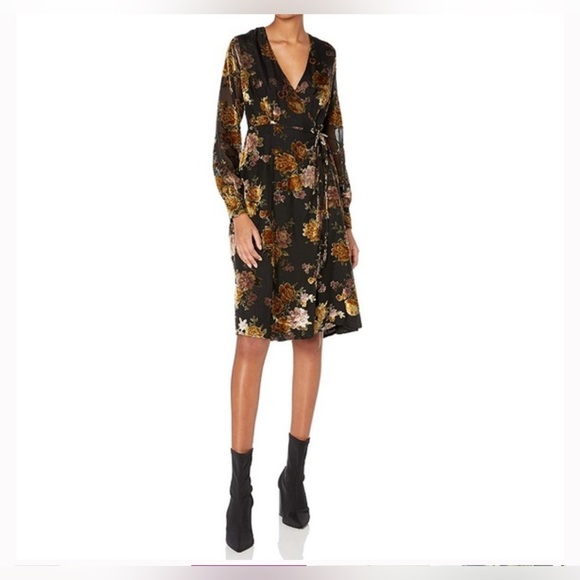 ASTR The Label Sonya Wrap‎ Dress Floral XS - Picture 1 of 10